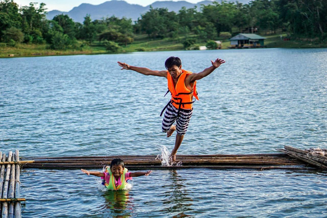 Sweet Home Floating House Ban Lum Le Esterno foto